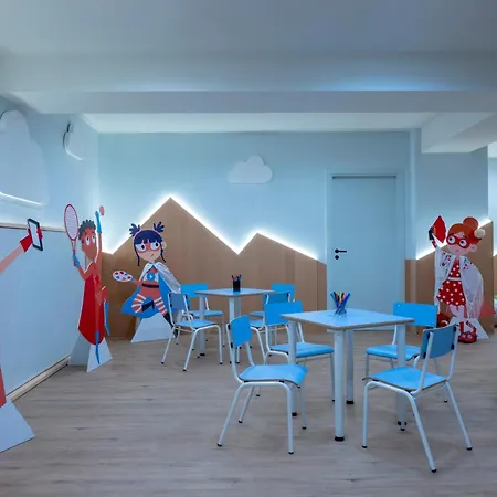 酒店 Don Carlos 5*